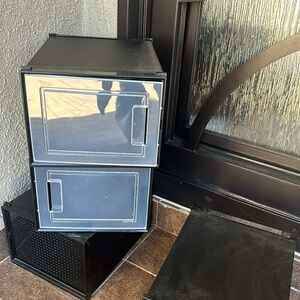 Shoe boxes